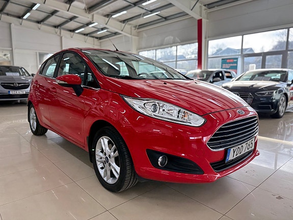 Ford Fiesta 4 of 5