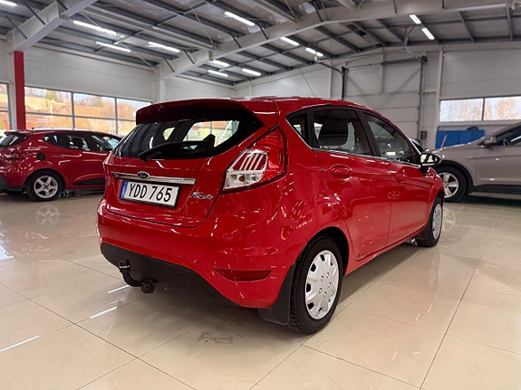 Ford Fiesta 11 of 21