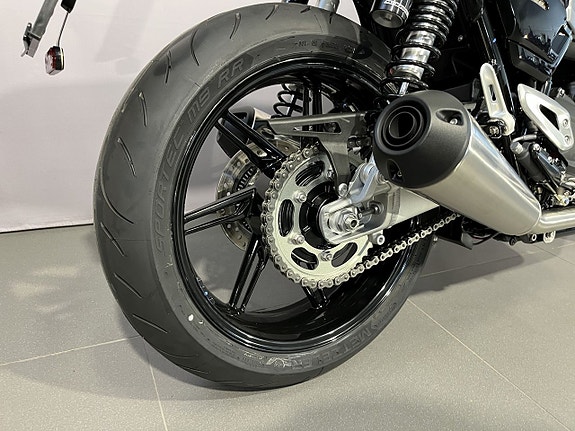 Triumph SPEED TWIN 1200 12 of 18