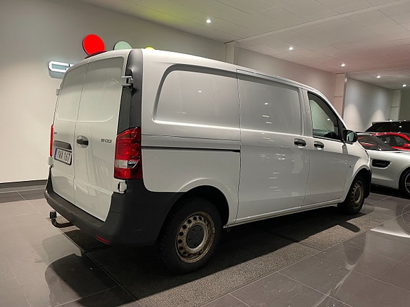 Mercedes-Benz Vito 111 8 of 17