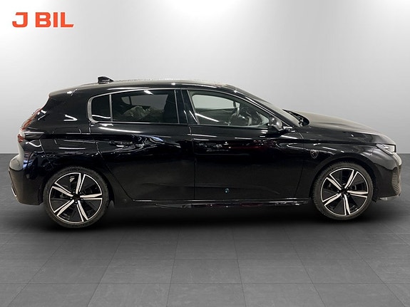 Peugeot 308 13 of 15