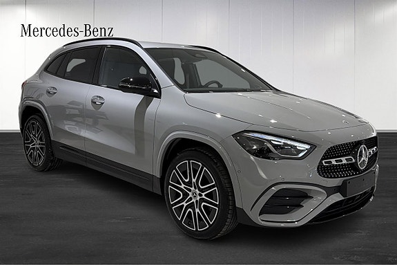 Mercedes-Benz GLA250 e 2 of 19