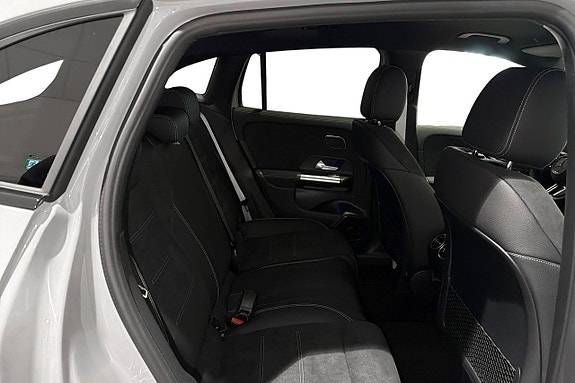 Mercedes-Benz GLA250 e 9 of 19