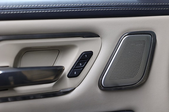 Dodge RAM 15 of 21