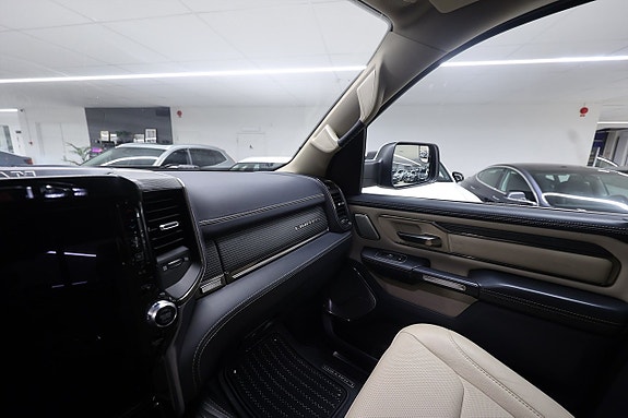 Dodge RAM 18 of 21