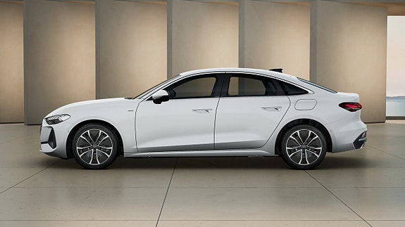 Audi A5 2 of 11