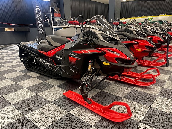 Lynx Xterrain RE 850 E-tec Turbo R -25 *Momsad 7 mil*