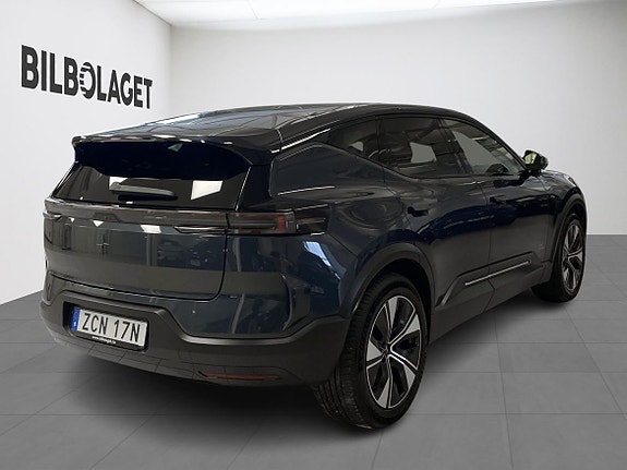 Polestar 3 4 of 5