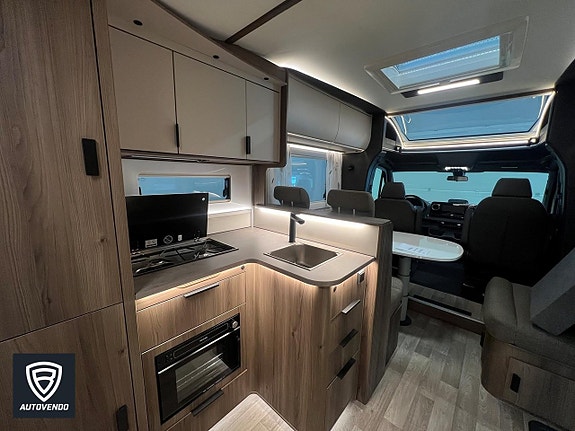 Kabe TRAVEL MASTER NOVUM 750 LXL 14 of 17