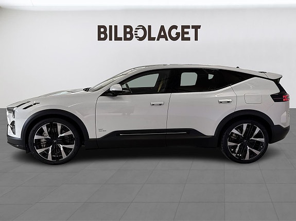 Polestar 3 2 of 5