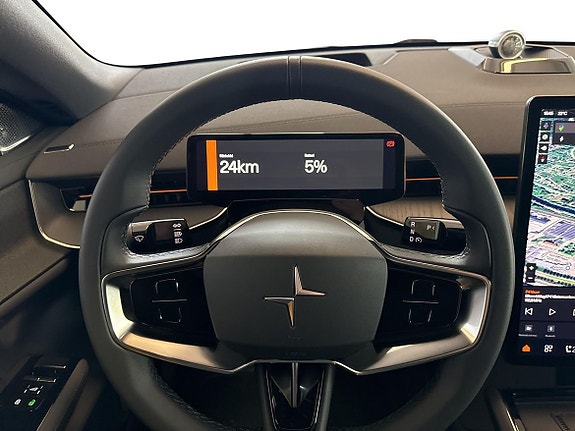 Polestar 3 8 of 14