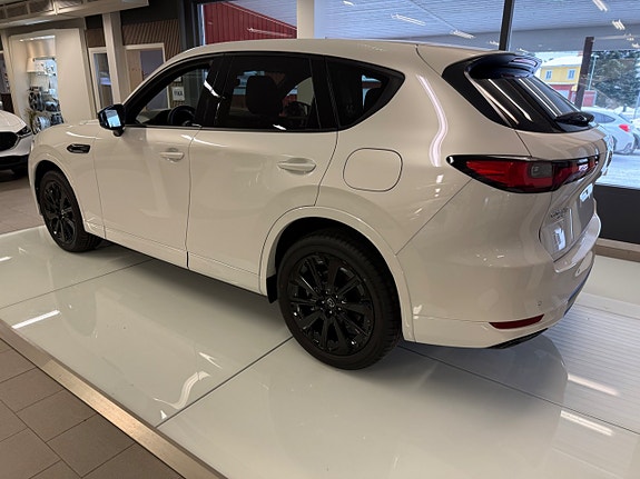Mazda CX-60 2 of 6