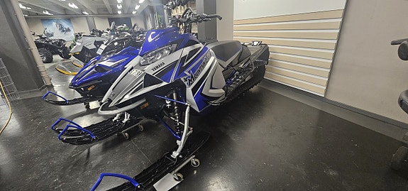 Yamaha MOUNTAIN MAX 800 ES SM1/SILVER 2 of 4