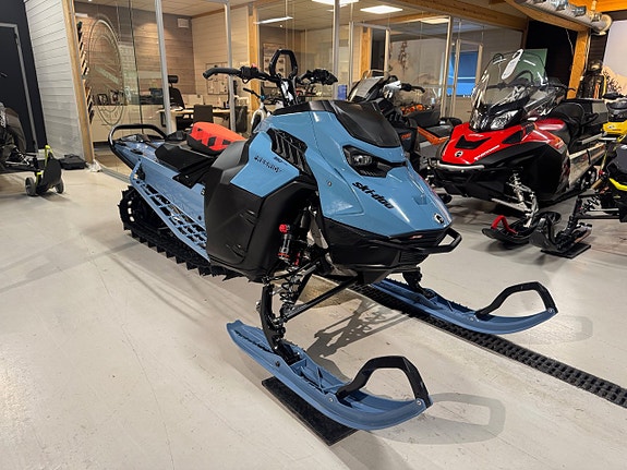 Ski-Doo Freeride 146" 850 e-tec