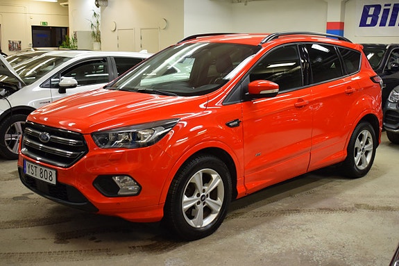 Ford Kuga 3 of 5