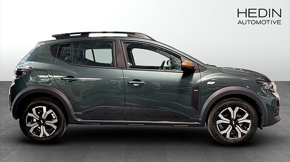 Dacia Sandero Stepway 4 of 5