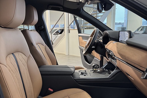 Mazda CX-60 7 of 14