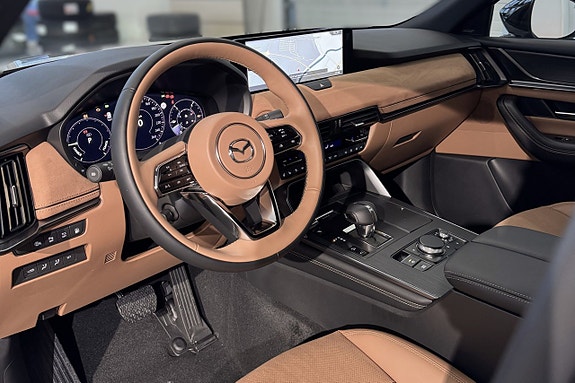 Mazda CX-60 4 of 14