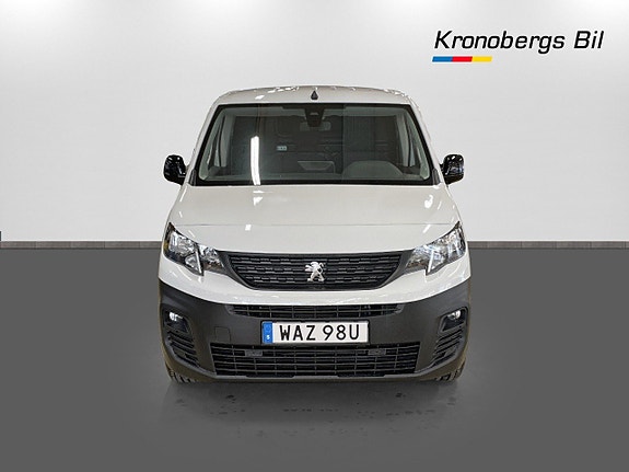 Peugeot e-Partner 3 of 5