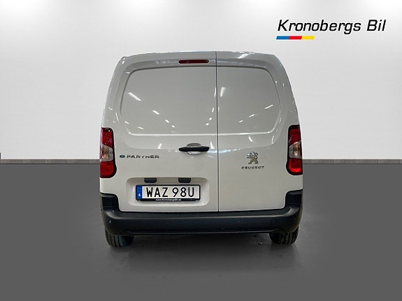 Peugeot e-Partner 4 of 5