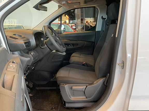 Opel Combo 7 of 15