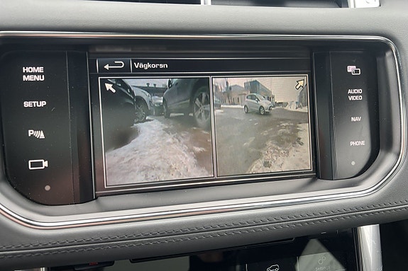 Land Rover Range Rover Sport 15 of 29