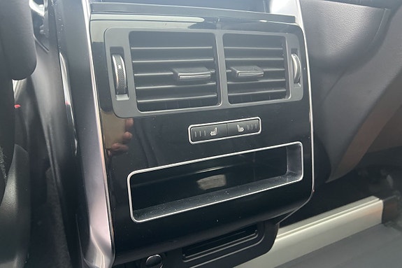 Land Rover Range Rover Sport 27 of 29