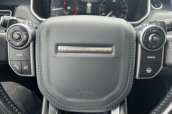 Land Rover Range Rover Sport 14 of 29