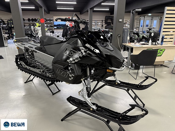 Arctic Cat M858 146 HCX HARD CORE