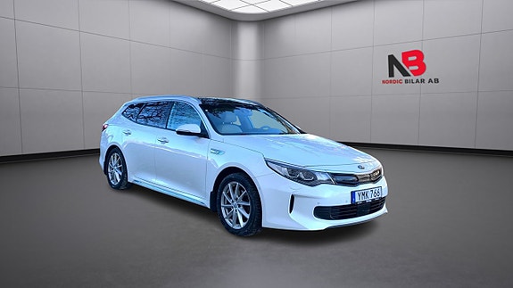 Kia Optima 2 of 5