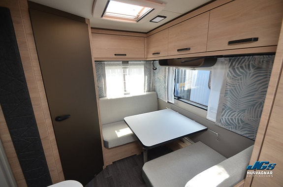 Weinsberg CaraOne 390 QD 2 of 6