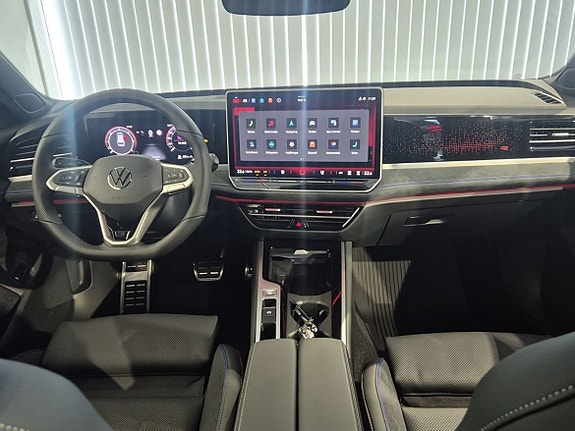 Volkswagen Passat 9 of 21