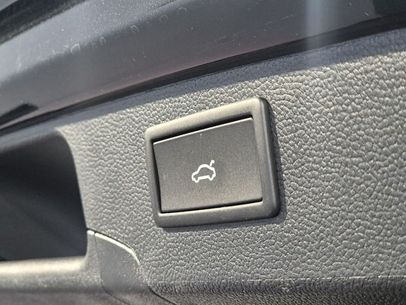 Volkswagen Passat 21 of 21