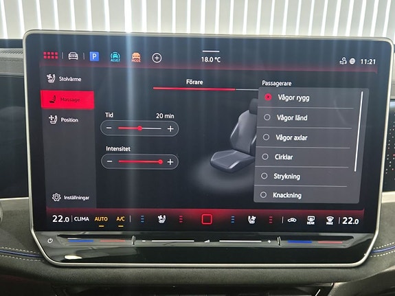 Volkswagen Passat 12 of 21