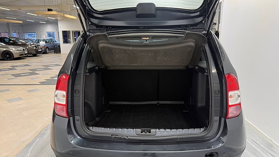 Dacia Duster 10 of 14
