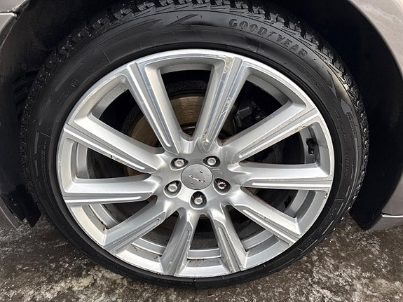 Jaguar XF 21 of 22