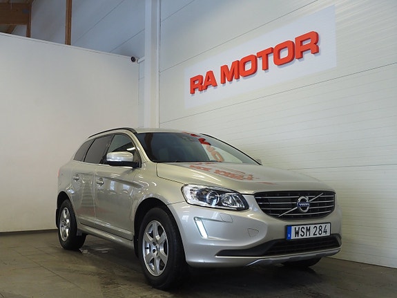 Volvo XC60 3 of 22