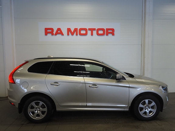Volvo XC60 4 of 22