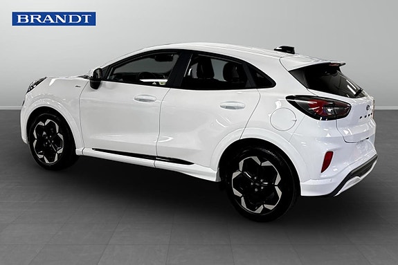 Ford Puma 3 of 13
