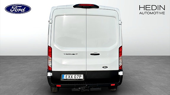 Ford Transit 7 of 9