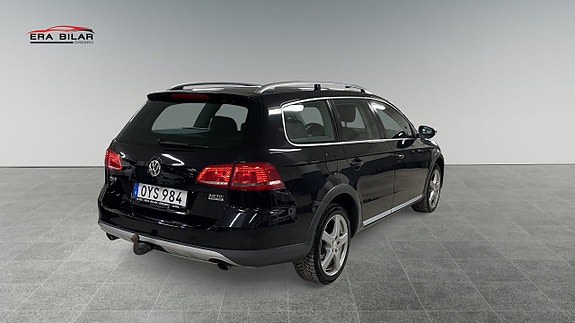 Volkswagen Passat Alltrack 6 of 26