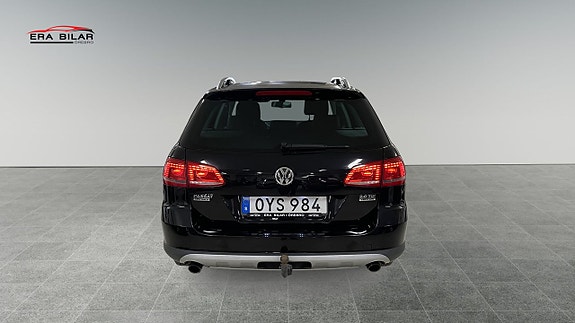 Volkswagen Passat Alltrack 5 of 5