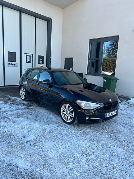 BMW 118d 6 of 10