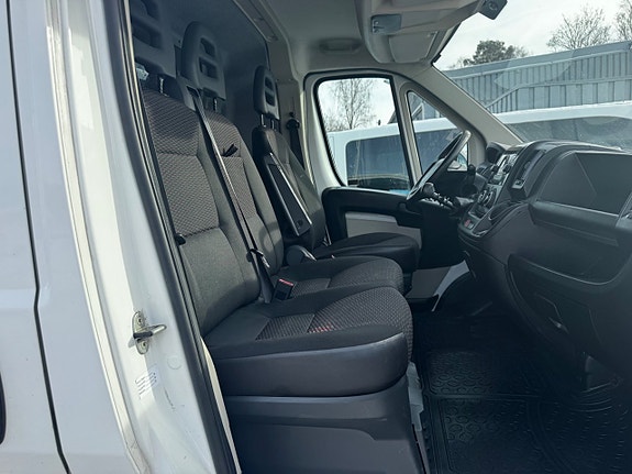 Peugeot Boxer 5 of 5
