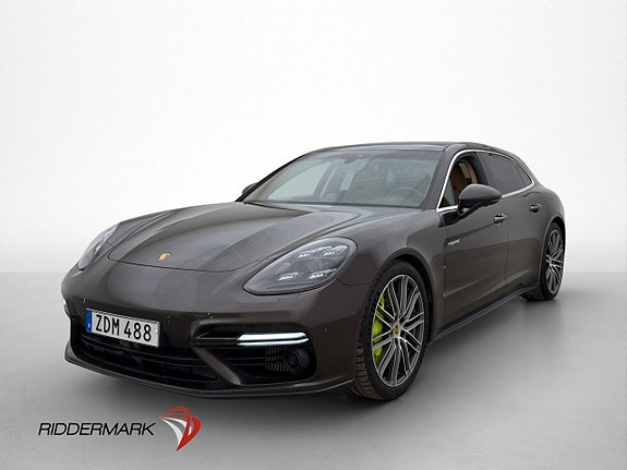 Porsche Panamera Turbo S 3 of 5