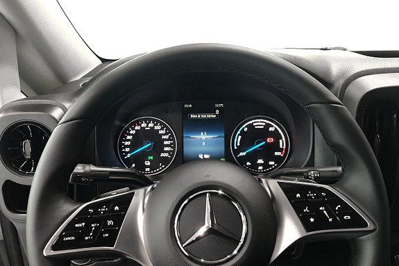 Mercedes-Benz eVito 112 7 of 12