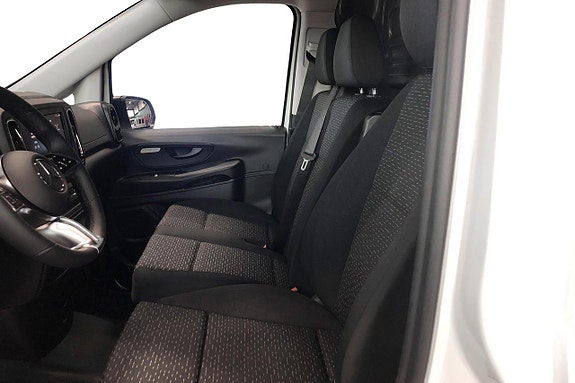 Mercedes-Benz eVito 112 11 of 12