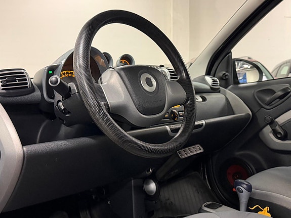 Smart Fortwo 7 of 15
