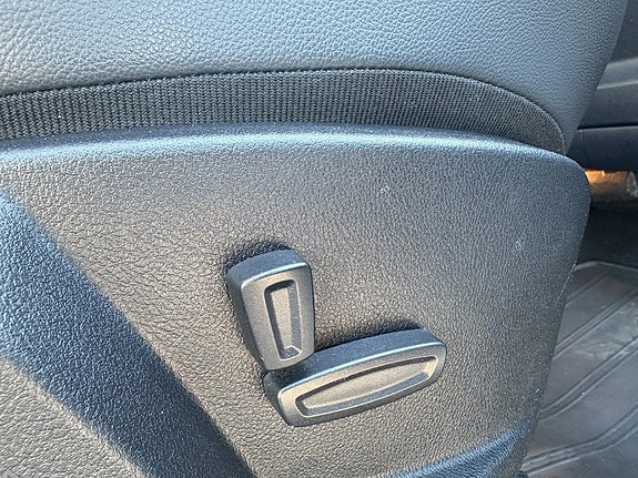 Ford S-MAX 16 of 24