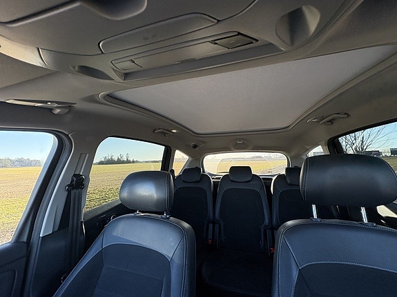 Ford S-MAX 22 of 24
